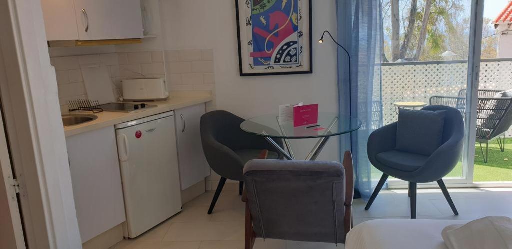 Estudio Banos Del Carmen Appartamento Málaga Esterno foto